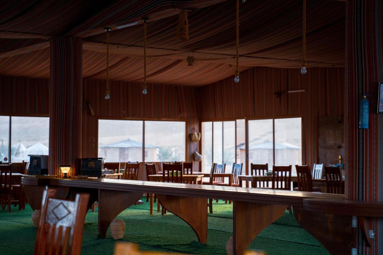 Safari Desert Camp Shāhiq Eksteriør bilde